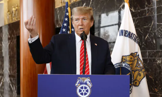 Trump Drops Names of Potential Vice President, Cabinet Contenders