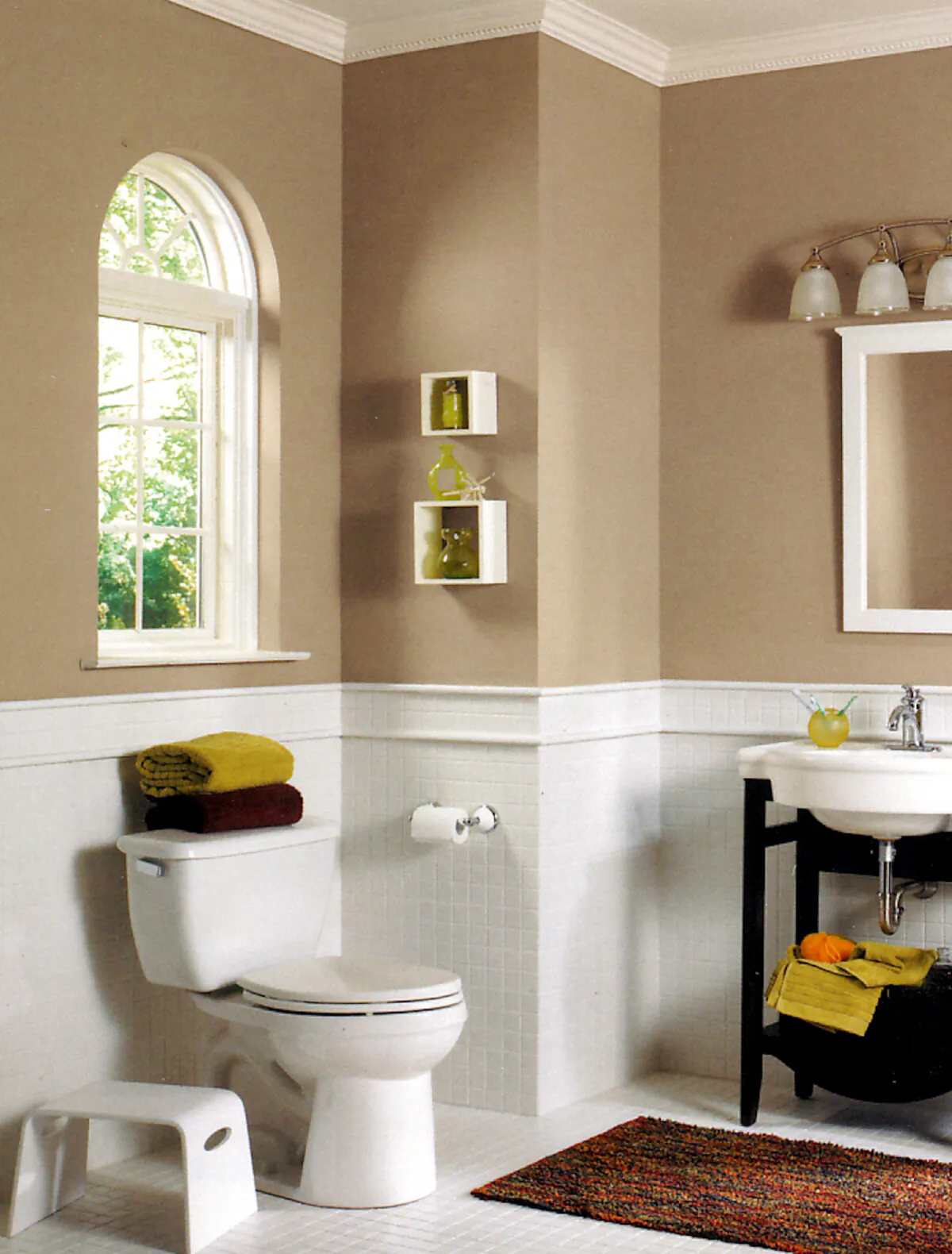 Traditionally molding was made of plaster and wood, but today a popular molding material is polystyrene. (housepaintingtutorials.com/TNS)