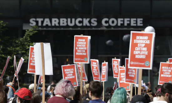 The Reasons Behind Declining Union Membership Rates, Wage Advantages
