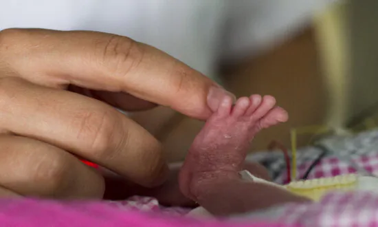 Births in United States Dropped Slightly in 2025, CDC Says