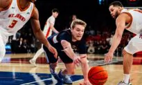 UConn, Purdue and North Carolina Stay Atop AP Top 25; South Carolina Joins for First Time Since 2017