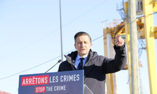 Poilievre Proposes New Port Security Measures to Curb Auto Theft Crisis
