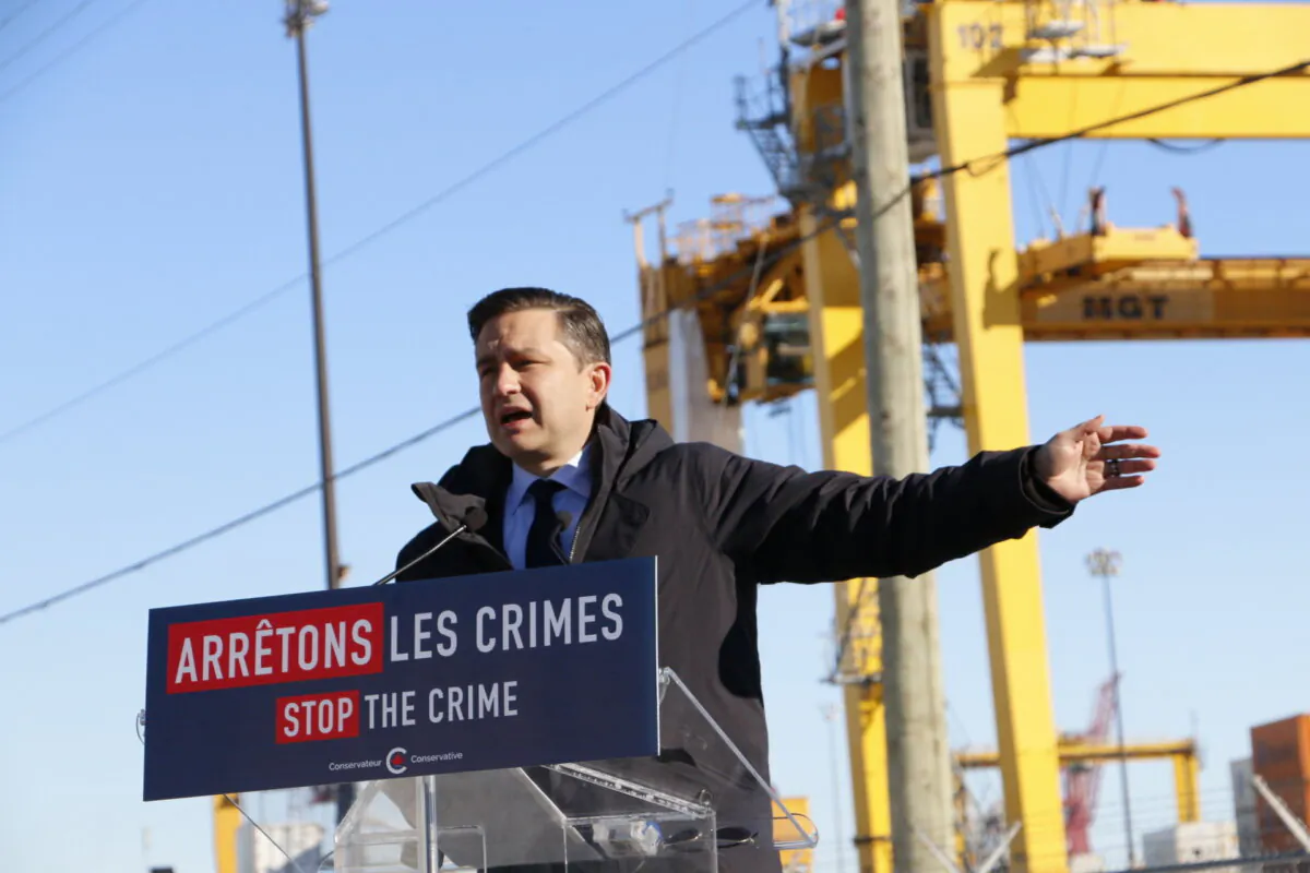 Conservative Party Leader Pierre Poilievre speaks to reporters next to the Port of Montreal on Feb. 6, 2024. (Noé Chartier/The Epoch Times)
