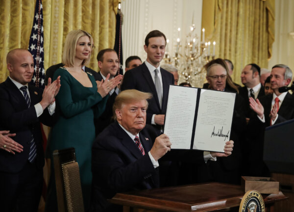 Epoch Times Photo