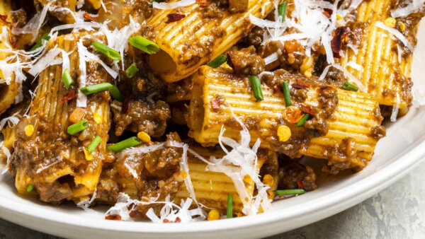 Meat Sauce Without the Meat? Even Carnivores Will Take to This Rich, Flavorful Pasta Dinner