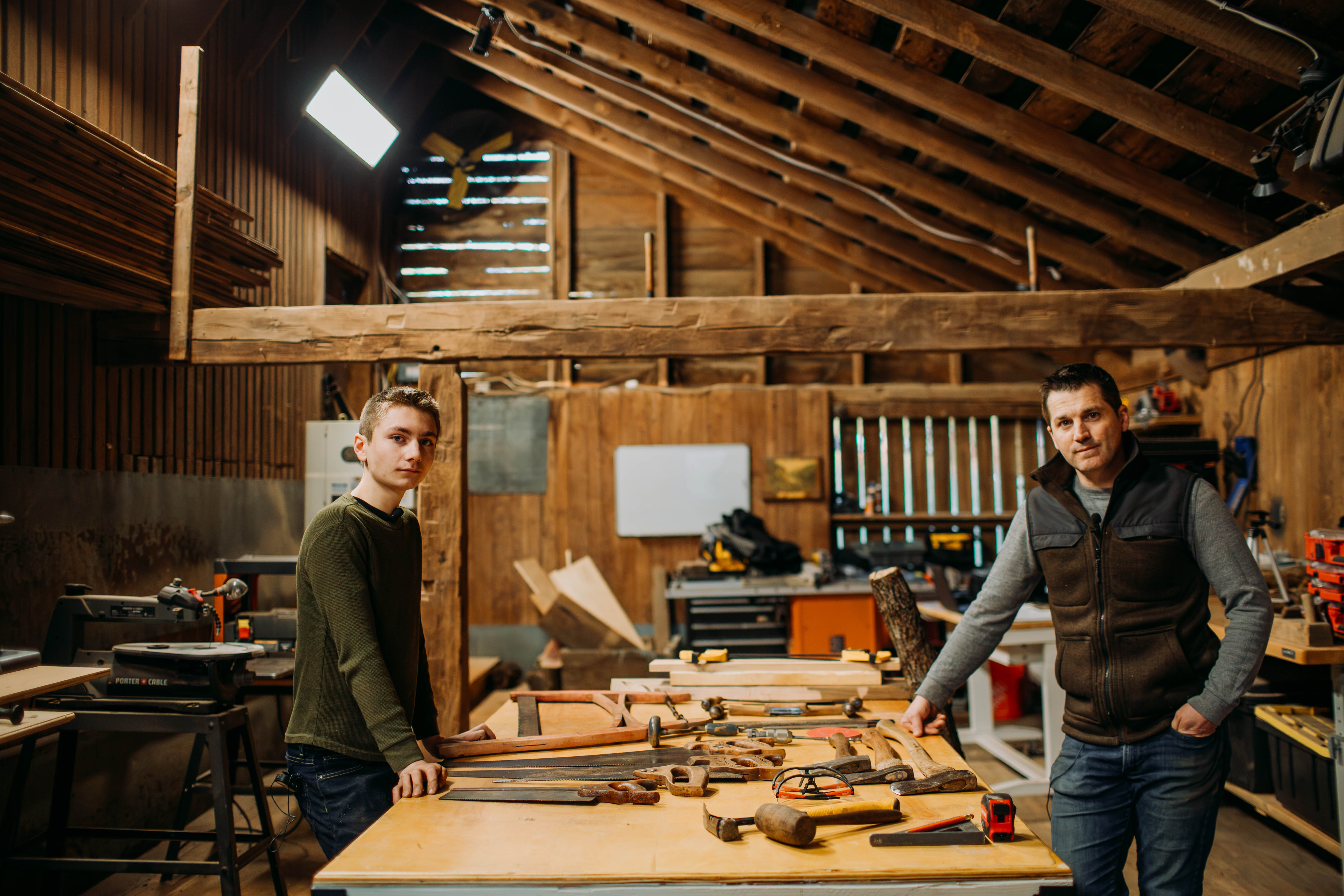 Lincoln learning carpentry from his father.