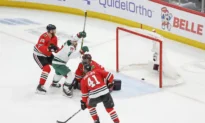 NHL Roundup: Wild End Skid, Top Reeling Blackhawks