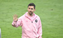 Messi Avoids Shaking Hands With Hong Kong Chief Executive