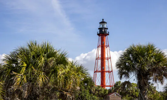 Climb the Anclote Key Lighthouse, a Gulf Coast Landmark With More Than a Century of History