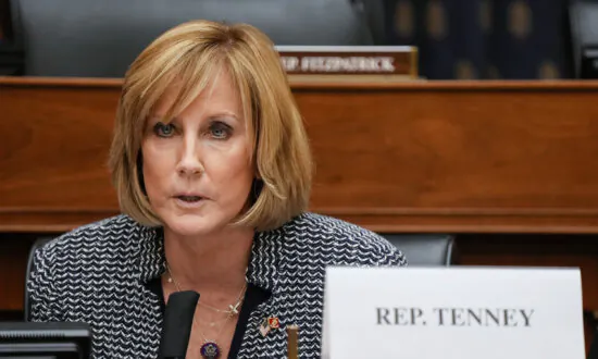 Special Counsel Report Prompts Lawmaker to Call for Biden’s Removal
