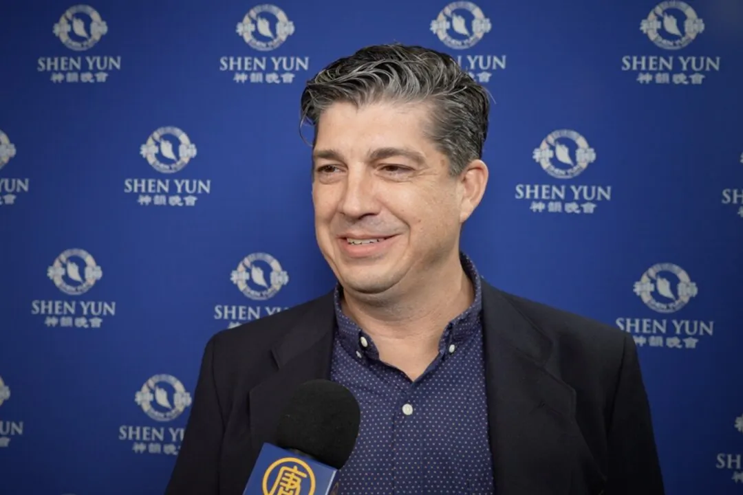 Dan Radford enjoyed Shen Yun Performing Arts at the EKU Center for the Arts, in Richmond, on Feb. 10, 2024. (NTD)