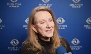 School Director Is Grateful for Shen Yun’s Spiritual Culture