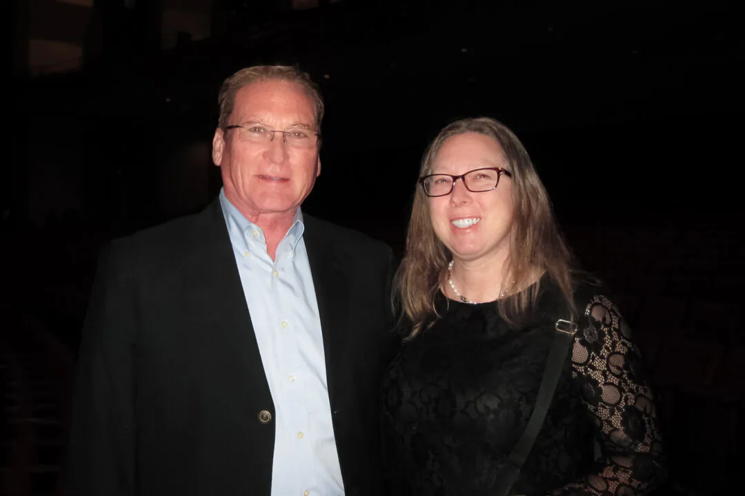 Stephen Prater and Shannon Sportsman enjoyed Shen Yun's evening performance at the Linda Ronstadt Music Hall in Tuscon, Ariz., on Feb. 10, 2024. (Jane Yang/The Epoch Times)