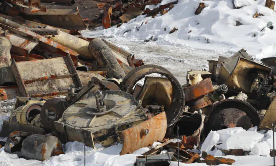 How Washington Regulation Strangled American Manufacturing