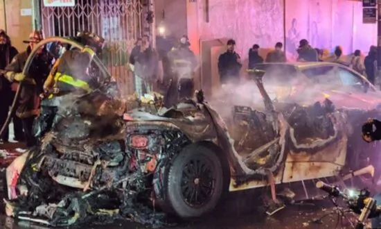 Robotaxi Attacked by Crowd, Graffitied, and Set on Fire in San Francisco