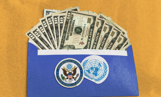 'Cash in Envelopes': How the US and UN Are Funding the Border Crisis