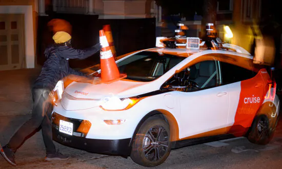 California Lawmakers Call for Tougher Car Regulations