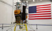 Launch of Private US Moon Lander Postponed by Technical Glitch in Florida