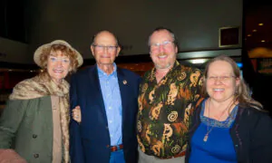 Couple Thank Shen Yun for Being in America