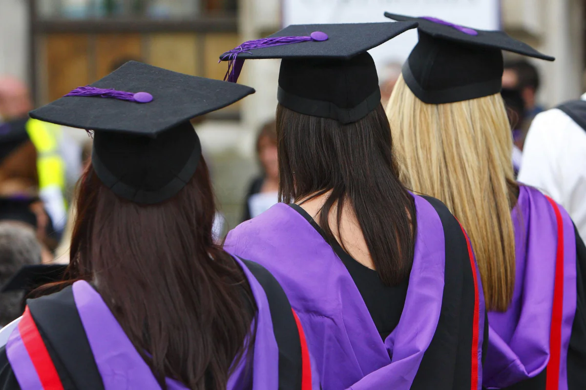 File photo of university graduates taken on July 7, 2008. (Chris Ison/PA Media)