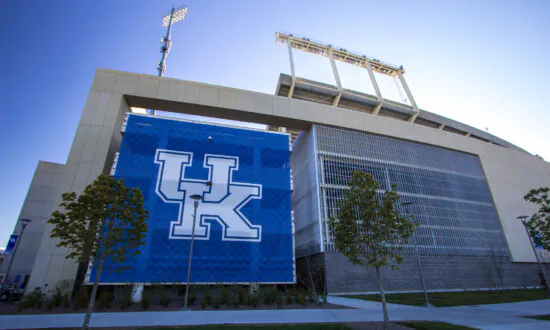 Kentucky Program Aims to Turn College Students Into Investors