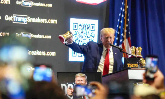 Sneaker Con in Philadelphia: Sneakerheads Love Trump