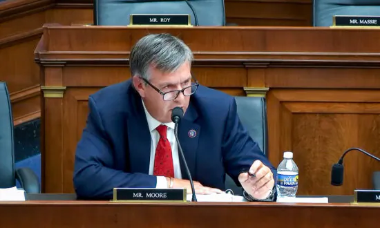 Rep. Barry Moore Wins Alabama’s 1st District GOP Primary, Defeating Jerry Carl