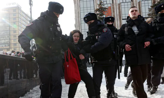More Than 400 Detained in Russia at Events in Memory of Navalny, Rights Group Says