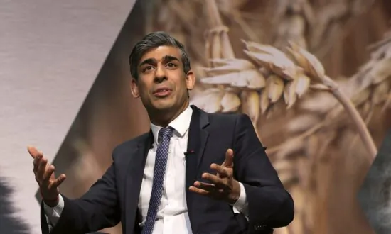 Government to Cut Red Tape for Farmers