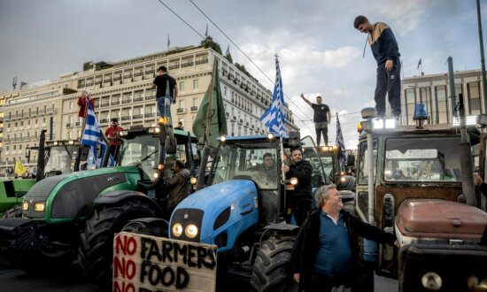 Tractors Converge on Athens as Greek Farmers Join Burgeoning Protest Movement