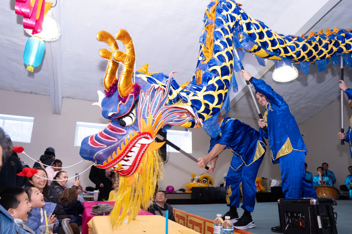 A dragon dance at the Chinese New Year celebration hosted by the Mount Hope Chinese Association in Otisville, N.Y., on Feb. 17, 2024. (Larry Dye/The Epoch Times)