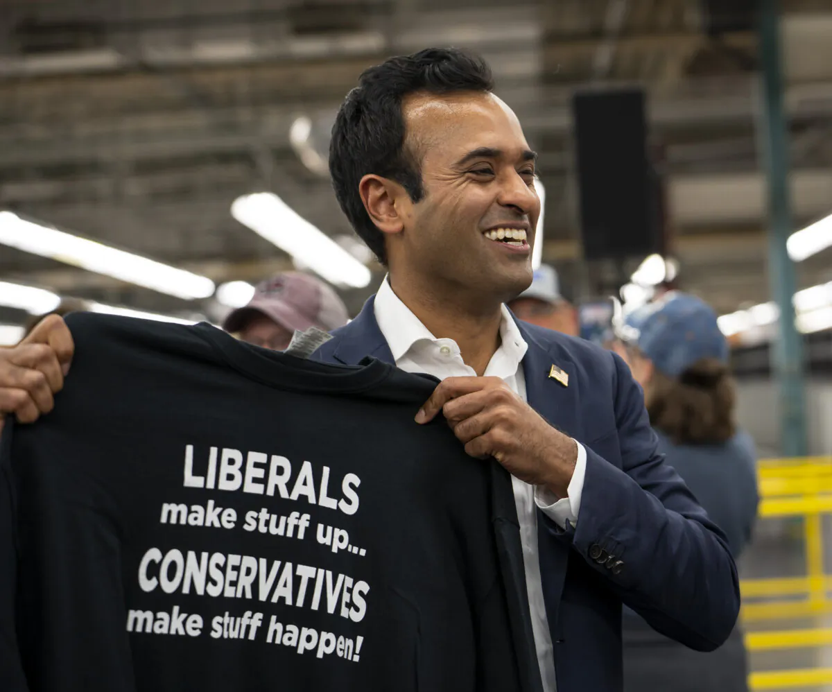 Entrepreneur Vivek Ramaswamy speaks during a Team Trump South Carolina press conference at AGY Aiken LLC in Aiken, S.C., on Feb. 21, 2024. (Madalina Vasiliu/The Epoch Times)