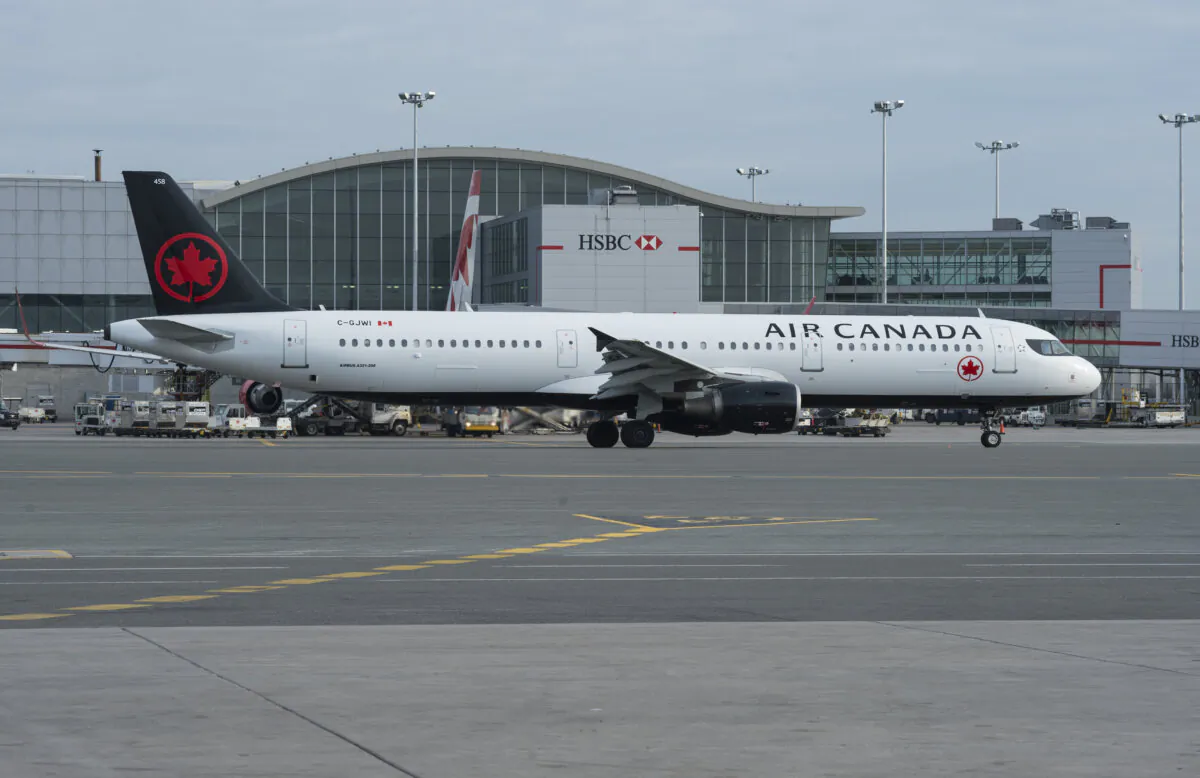 Air Canada's Airbus A321 is seen at the Toronto Pearson International Airport in a file photo.
(Handout photo)