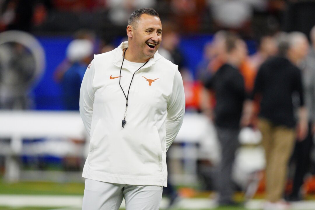 Texas Regents Approve Sarkisian Contract Extension And Raise To More ...