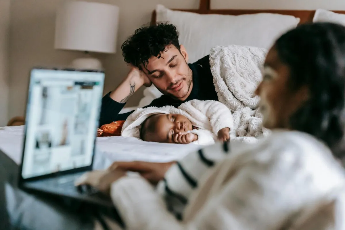 The first-time parents of a newborn, lacking in sleep, may be too tired to think about the future for the time being. (William Fortunato/Pexels.com)