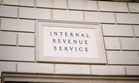 IRS Commissioner Alleges Massive Tax Evasion