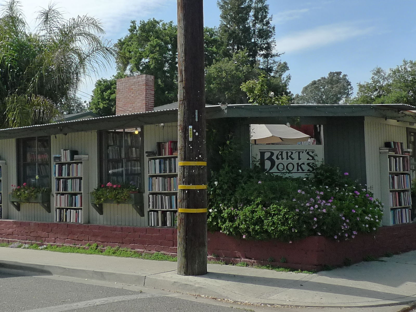 Bart's Books Used Books Store