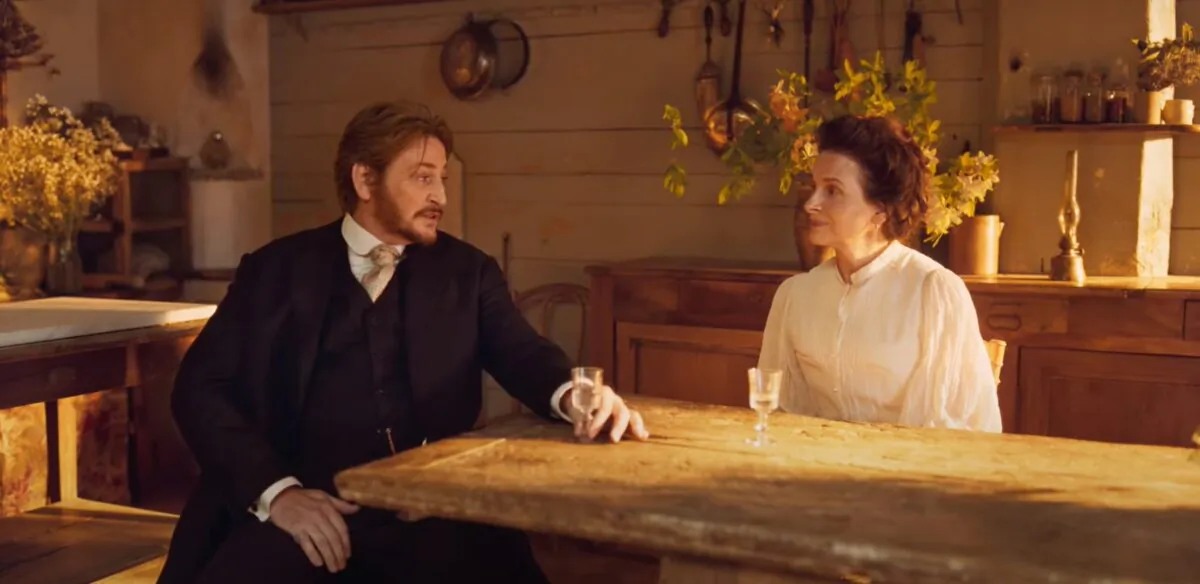 Dodin Bouffant (Benoît Magimel) and Eugénie (Juliette Binoche), in "The Taste of Things." (Gaumont)
