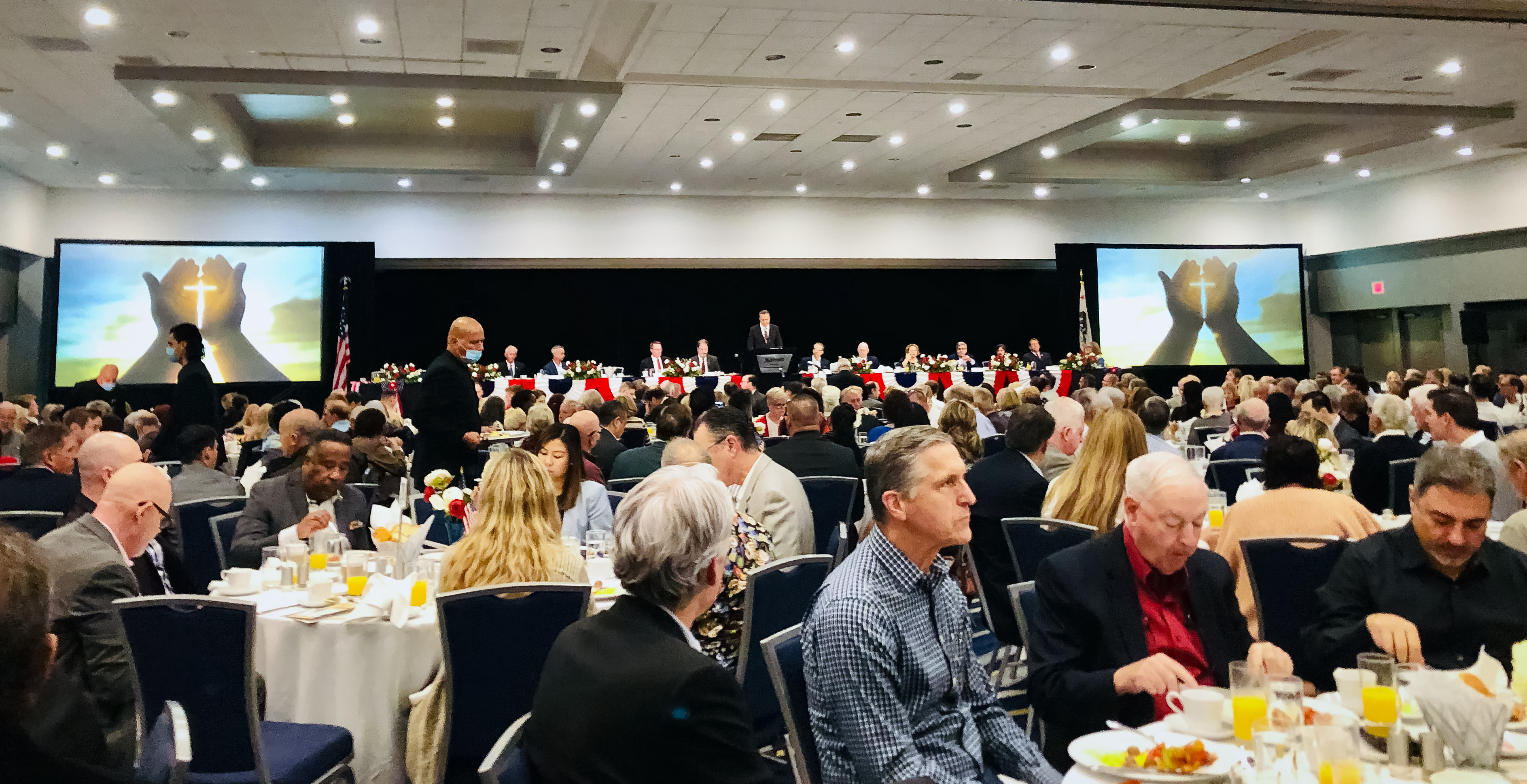 LIVE NOW: 61st Annual Mayors’ Prayer Breakfast Brings Leaders Together