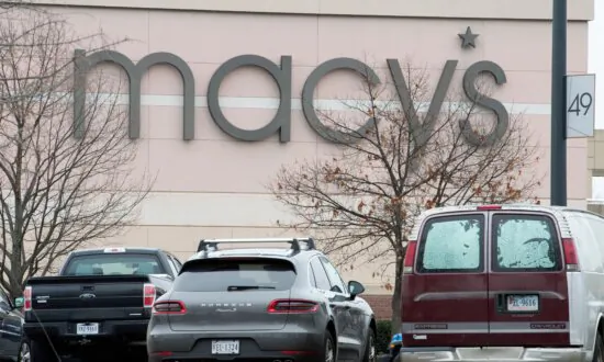 Macys to Close Almost a Third of Its Locations in Restructuring Effort