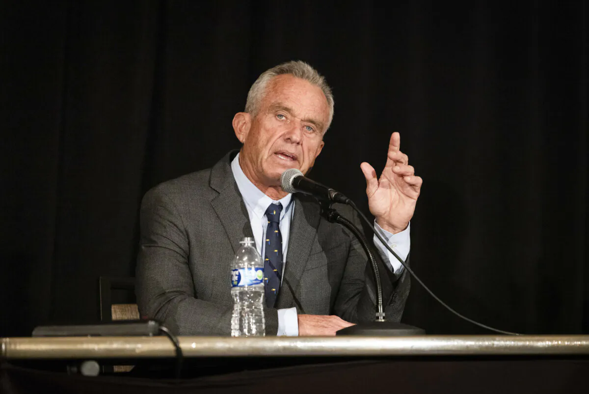 Presidential candidate Robert F. Kennedy Jr. speaks in Costa Mesa, Calif., on Feb 24, 2024. (John Fredricks/The Epoch Times)