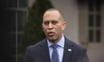 Jeffries Suggests Democrats Could Save Johnson’s Speakership