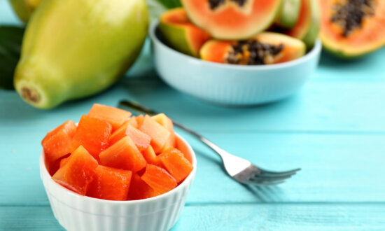 How Papaya Can Help Your Gut