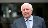 Clive Palmer Takes ‘Foreign Investor’ Legal Stoush With Government to Switzerland