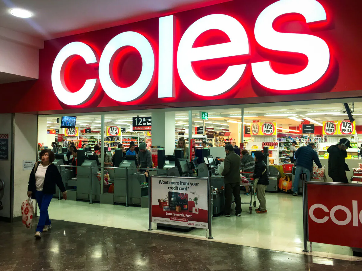 File photo of a Coles supermarket in Sydney, Australia. (Janita Kan/NTD)