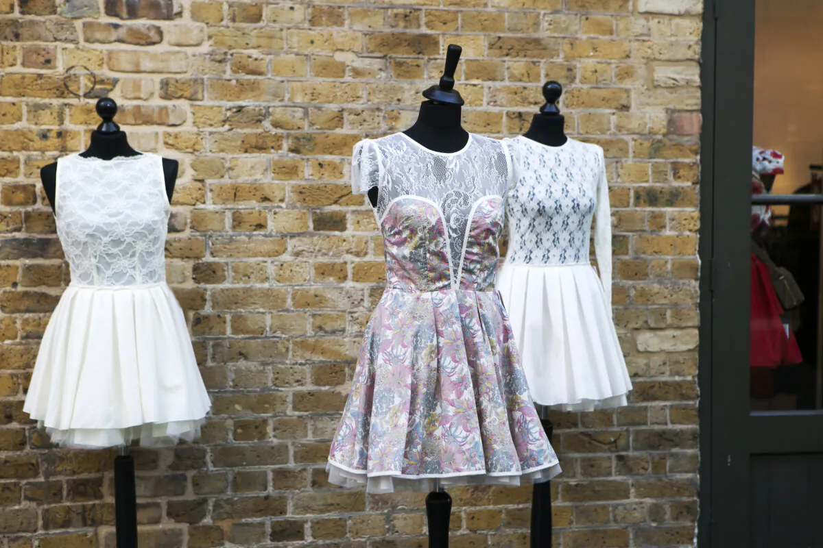 Consignment shops accept items from individuals to sell on their behalf. (Elena Rostunova/Shutterstock)