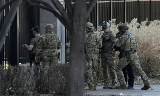 2 Officers Shot and Wounded in Independence, Missouri, Police Say