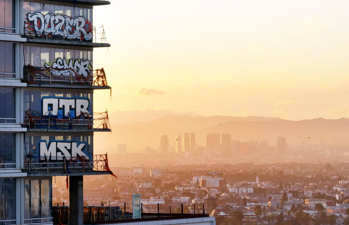 An aerial view of graffiti on at least 27 stories of an unfinished skyscraper in Los Angeles on Feb. 2, 2024. (Mario Tama/Getty Images)