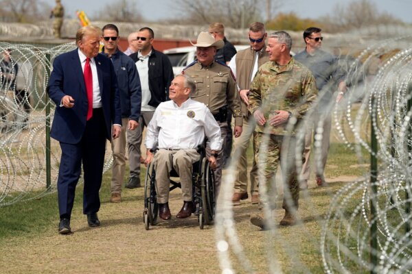 Epoch Times Photo