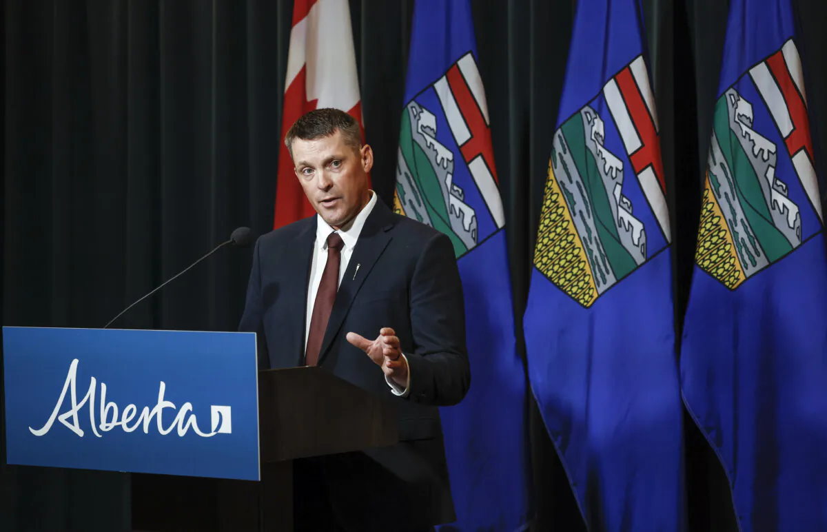 Alberta Finance Minister Nate Horner speaks to the media at a news conference in Calgary on June 29, 2023. (The Canadian Press/Jeff McIntosh)